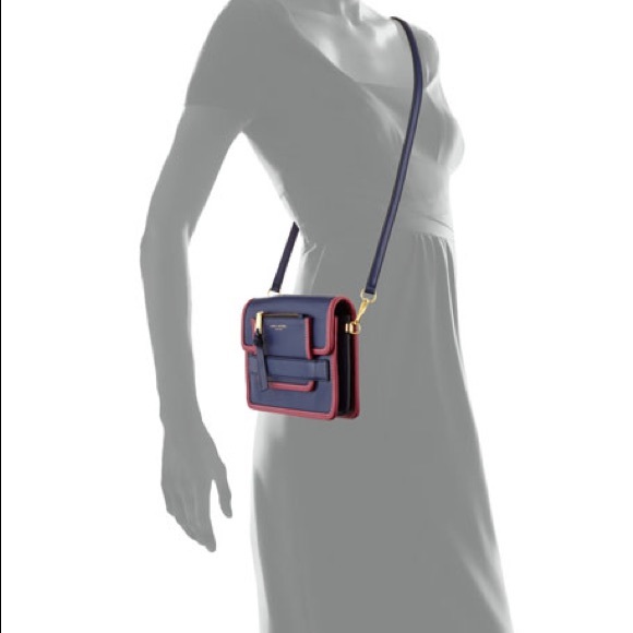 Marc Jacobs Leather Madison Large Shoulder Bag in Midnight Blue with Strap - Picture 16 of 16